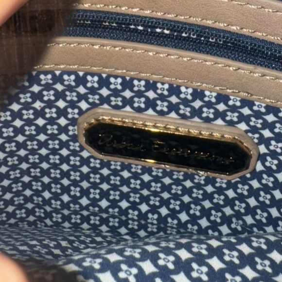 Urban Expressions Tan Crossbody Shoulder Purse Gold Chain Strap - Picture 3 of 3